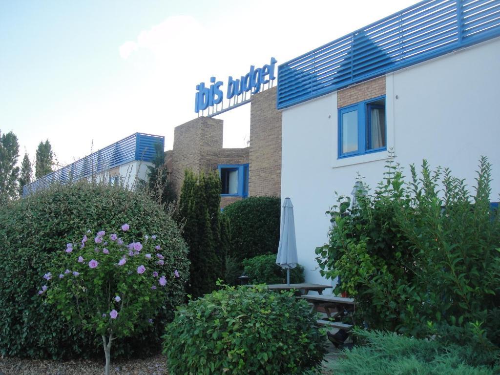 Ibis Budget Chatellerault Nord Exterior foto
