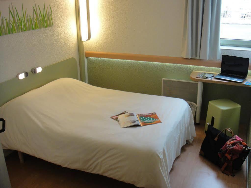 Ibis Budget Chatellerault Nord Exterior foto