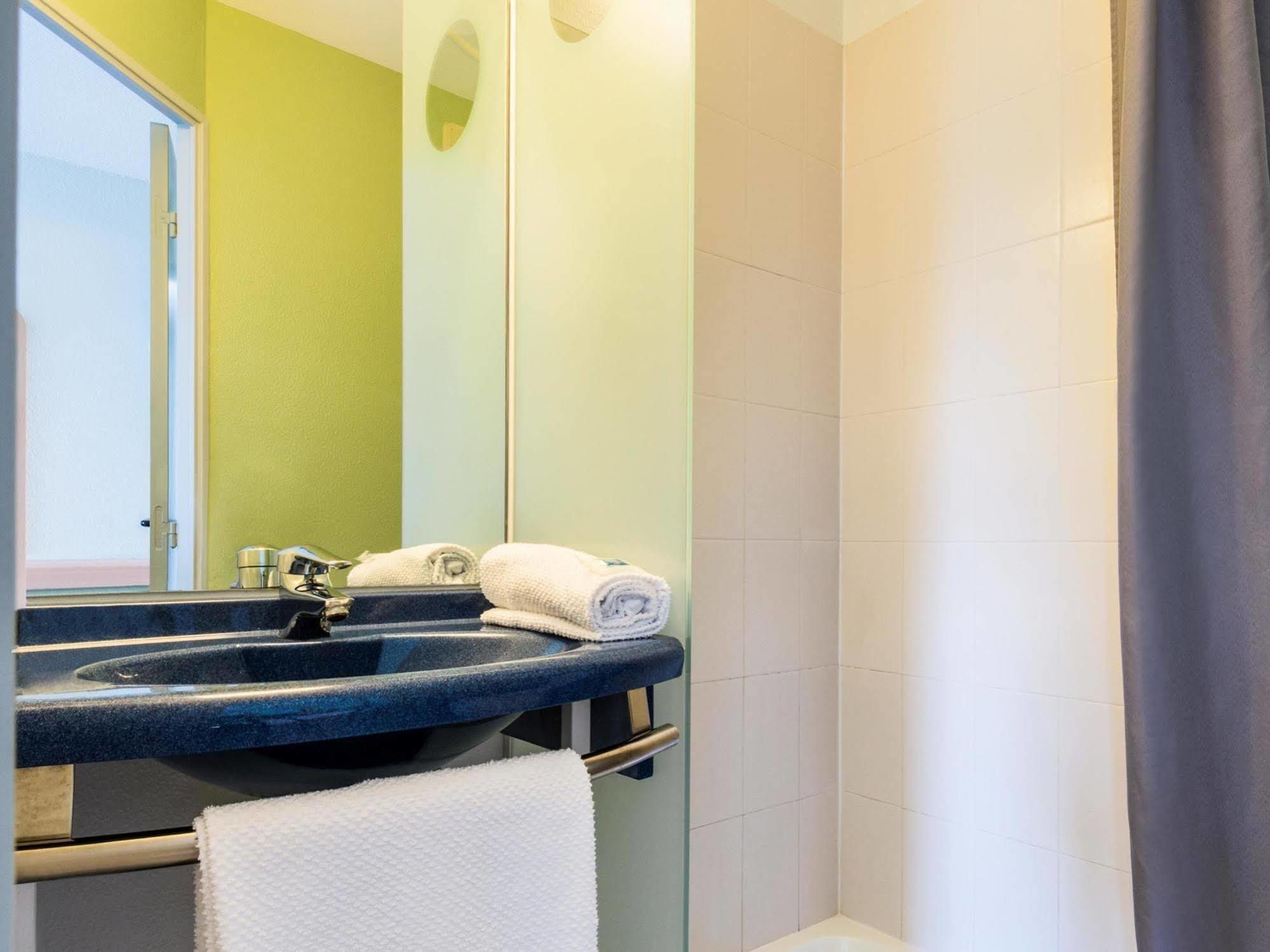 Ibis Budget Chatellerault Nord Exterior foto