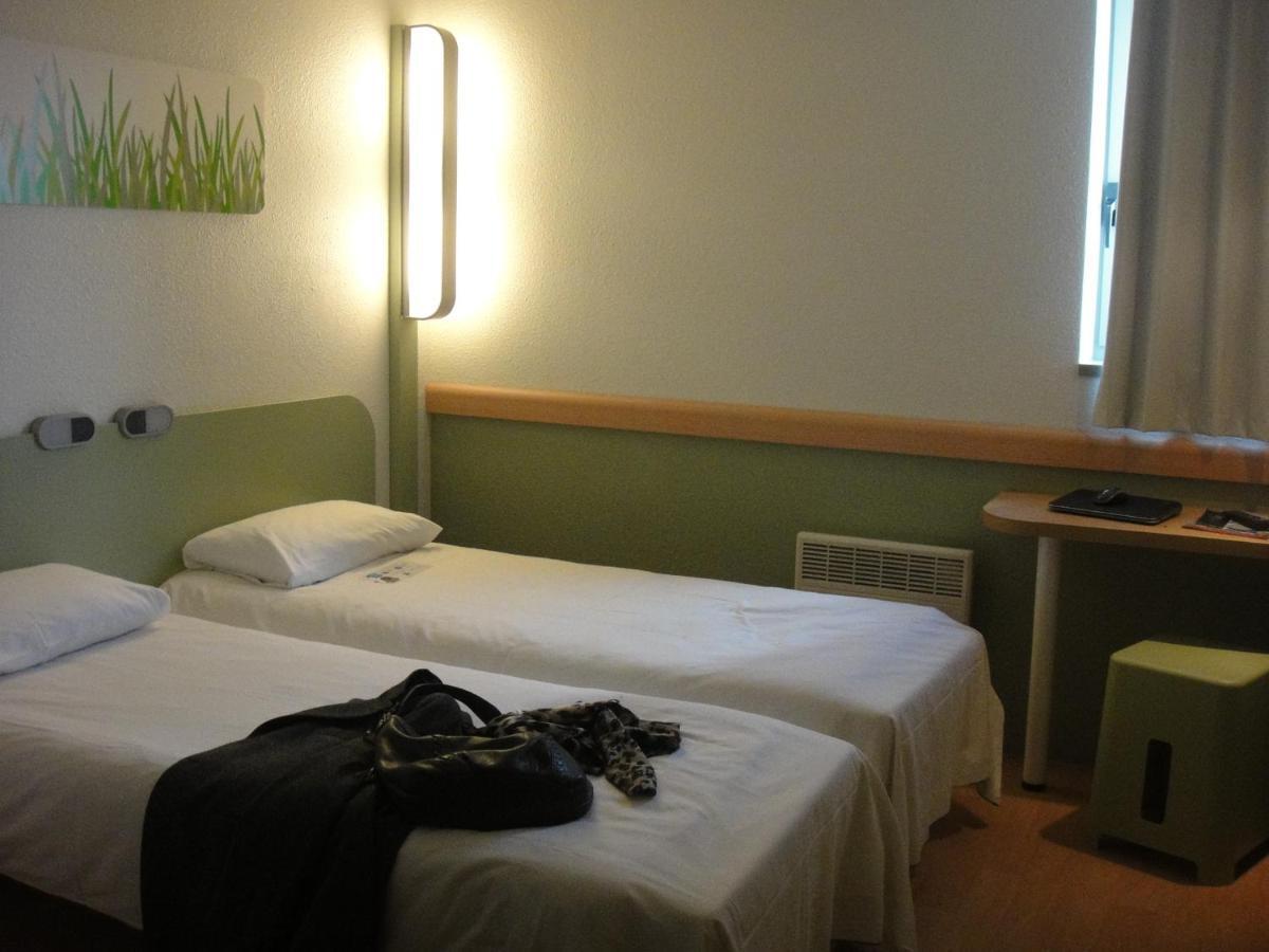 Ibis Budget Chatellerault Nord Cameră foto